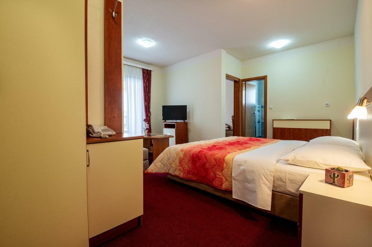 Hotel Adria Neum Dış mekan fotoğraf